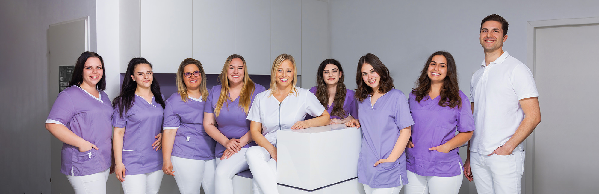 Zahnarzt Klosterneuburg – Dr. Sandra Dusek – Team Zahnarzt Klosterneuburg - Dr. Sandra Dusek - Team